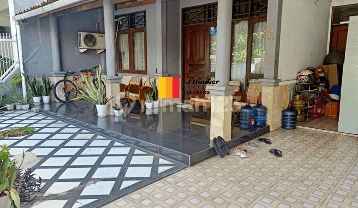 For Rent Ready-to-Occupy House, Strategic Location, Tropikana Residence Jababeka Cluster.