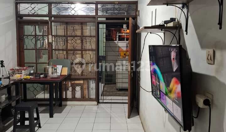 Rumah Siap Huni Dekat Mainroad Taman Holis Indah