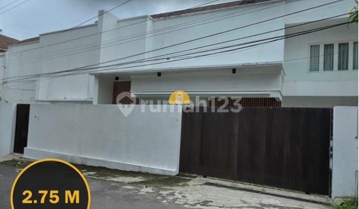 Rumah Bagus Semi Furnished di Bukit Sari Banyumanik Semarang