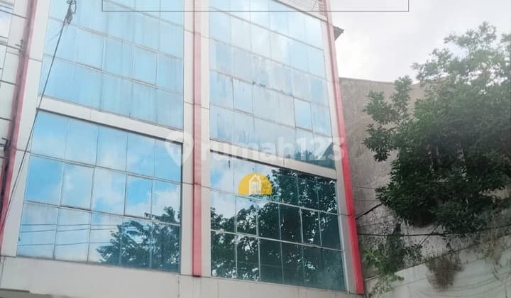 Ruko Letak Strategis Tengah Kota Di Jalan Sriwijaya