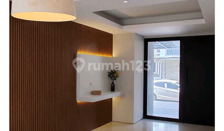 VIN.A476 Rumah Baru Siap Huni Dian Istana Mocca Verbana Murah