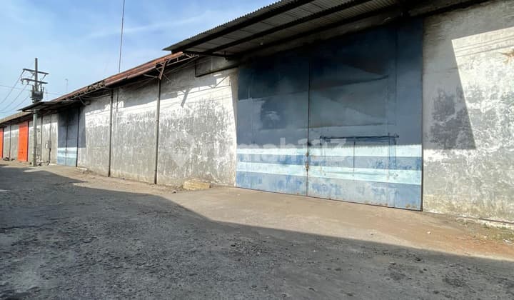 DIJUAL GUDANG TANJUNGSARI LOKASI BAGUS KAWASAN PERGUDANGAN AKSES KONTAINER 40 FEET