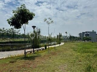 Kavling Golf Island Uk 10x30 Pantai Indah Kapuk, Murah View Danau