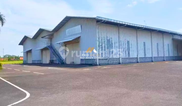 Factory Ready to Operate - Spacious with Easy Logistics Access