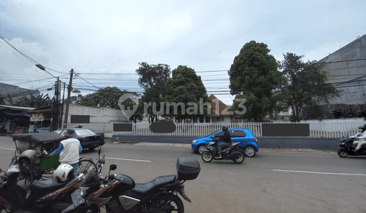 Dijual Rumah Tua Terawat di Pinggir Jalan Raya Cocok Untuk Usaha, Jalan Merdeka Kota Bogor