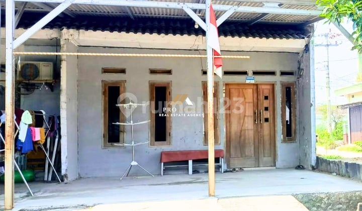 Rumah Take Over Renov-Ready - Peluang Besar untuk Upgrade Hunian