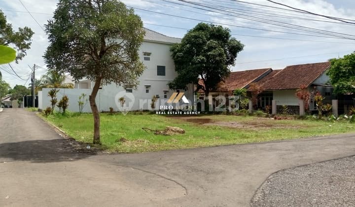 Dijual Tanah Plus Rumah, Kontrakan 9 Pintu dan Kolam Ikan di Desa Nagrag Cianjur