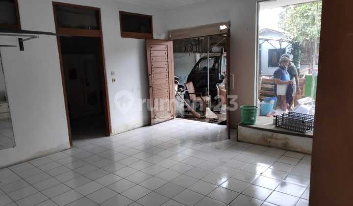 Office and production site in the Jatinangor, Rancaekek area, land calculation only.