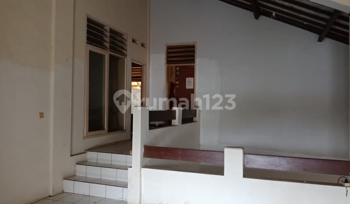 Active 2-Story Boarding House on Tubagus Ismail, Bandung