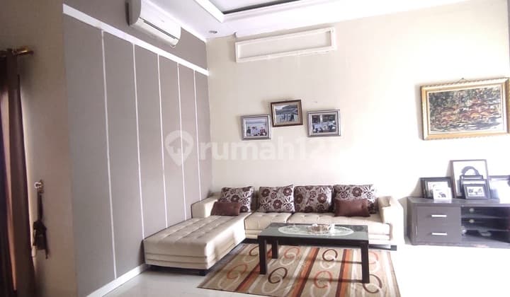 Rumah Hoek 2 Lantai Sayap Margacinta Terusan Buah Batu Bandung