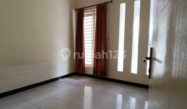Rumah Nyaman Siap Huni di TKI 3 (Taman Kopo Indah 3) Bandung