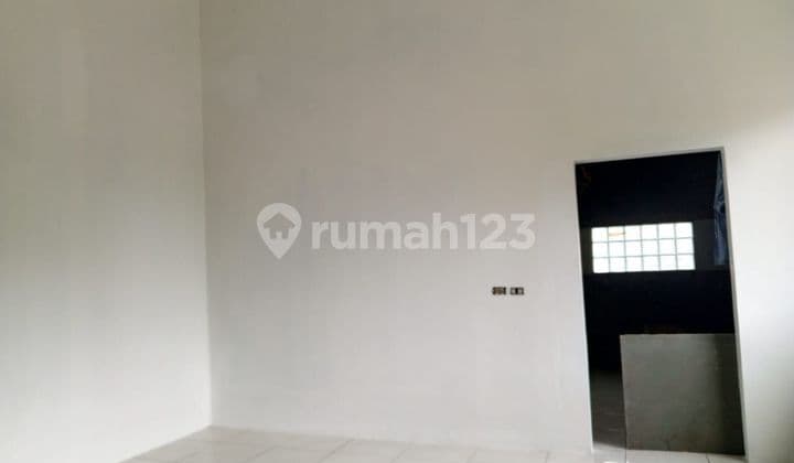 Ruang Usaha / Gudang Baru Renov Dekat Tol Pasirkoja Soekarno Hatta Kec Bandung Kulon