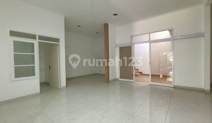 Rumah Luas Nyaman & Terawat di TKI 2 Taman Kopo Indah Kab Bandung