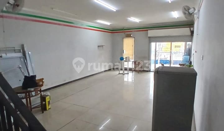 2-Story Shop House on Jl. Ciganitri (Ciganitri Townhouse Residence), Bojongsoang District, Bandung Regency