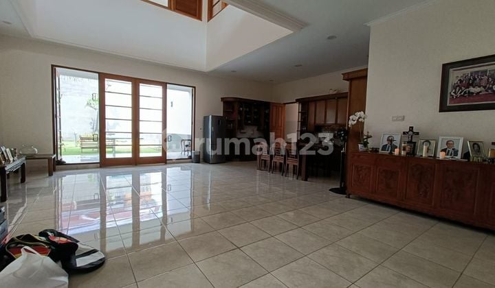 Rumah Lux 2 Lantai Di Setrasari Indah Kec Sukasari Bandung