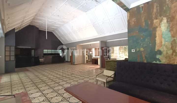 Ruang Usaha Sayap Dago Utara Kec Coblong Bandung