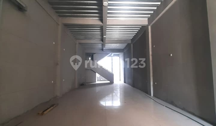 Ruko Baru Strategis 3½ Lantai Di Mainroad Pungkur Kec Regol Bandung (ada 2 Unit)