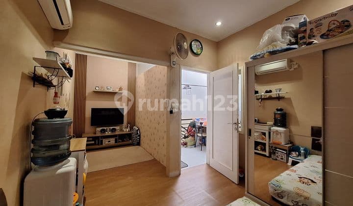 rumah 2 Lantai Di Tki 3 (taman Kopo Indah 3)