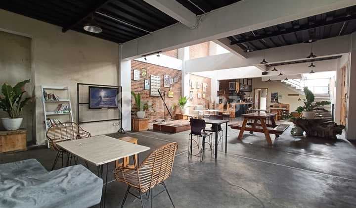 Ruang Usaha Luas Strategis 2 Lantai Cigadung Kec Cibeunying Kaler Bandung