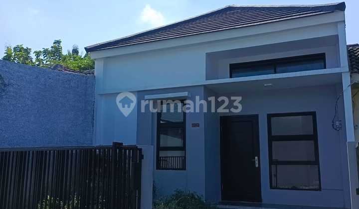 For Sale Minimalist Residential House in Citra Indah City 8166Bi