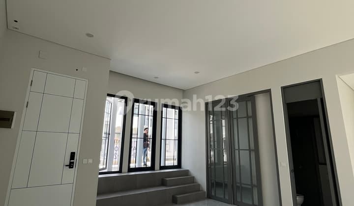 DIJUAL!!! RUMAH BRAND NEW 3LT, CLUSTER AETHER, GREENWICH BSD