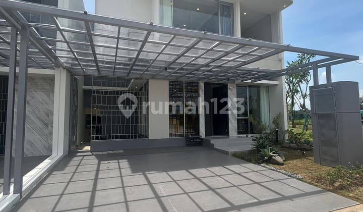 Dijual Rumah Cantik View Danau Citra Garden Serpong 120m2