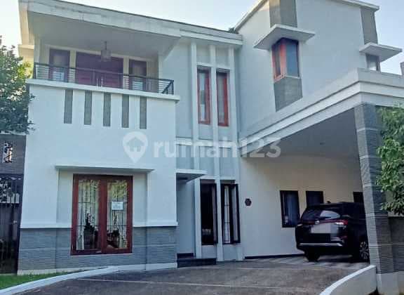 Jual CEPAT rumah BESAR TAMAN TELAGA GOLF BSD