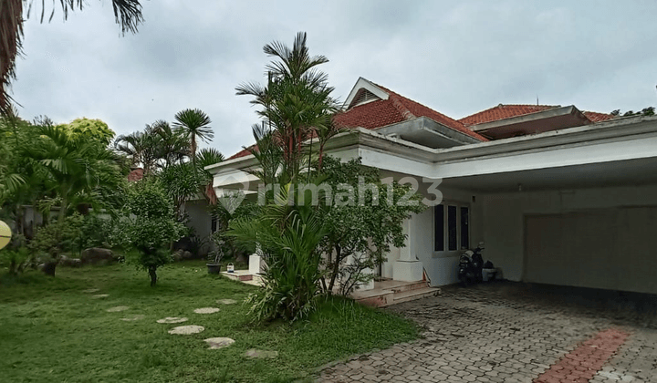 Rumah Siap Huni di Trunojoyo Pusat Kota Surabaya