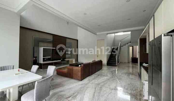 Minimalist House Graha Famili