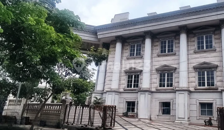 Bangunan Komersial Raya Manyar Kertoarjo Bangunan Komersial Raya Manyar Kertoarjo