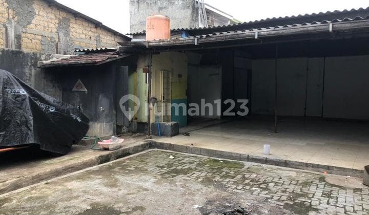 Dijual Bangunan Tua Hitung Tanah Saja di Joglo