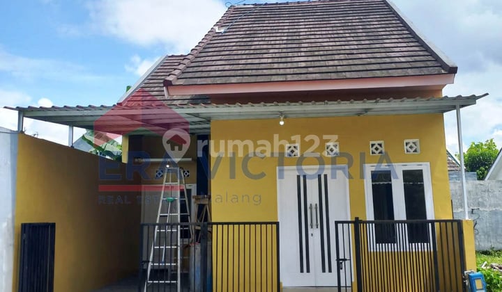 Dijual Rumah Minimalis Kondisi Baru Di Batu Amaril Blimbing