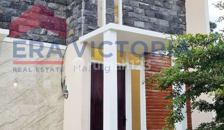 Rumah Jual Daerah Bandara Timika Lokasi Asri Dekat Tol Kota Malang