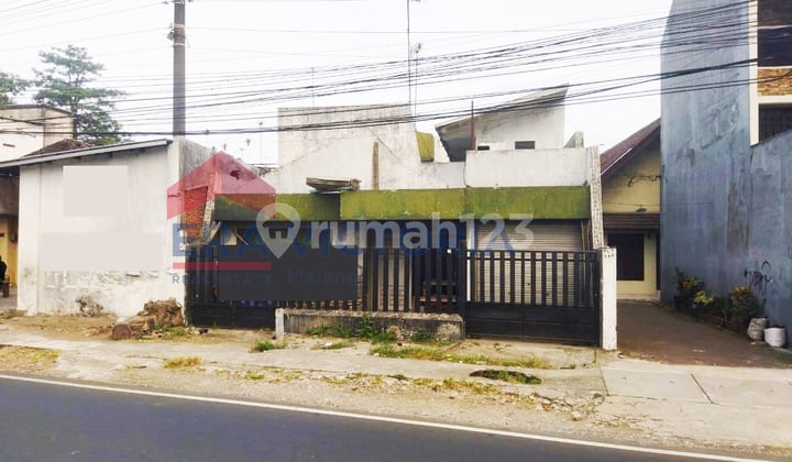 Rumah Pinggir Jalan Raya Dekat Exit Tol Lawang Cocok Untuk Kontrakan