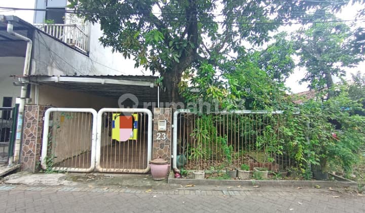 Rumah Hitung Tanah Kutisari Selatan Siap Huni Dekat Ubaya Petra