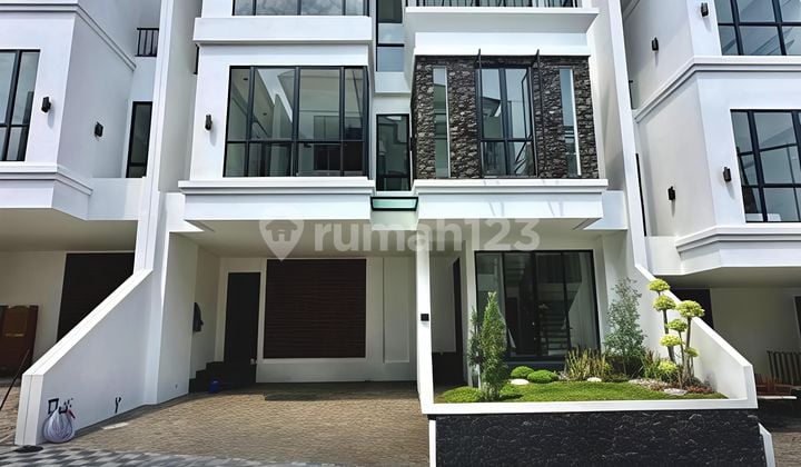 Brand New Rumah Dalam Townhouse Lebak Bulus, Stock Unit Terbatas