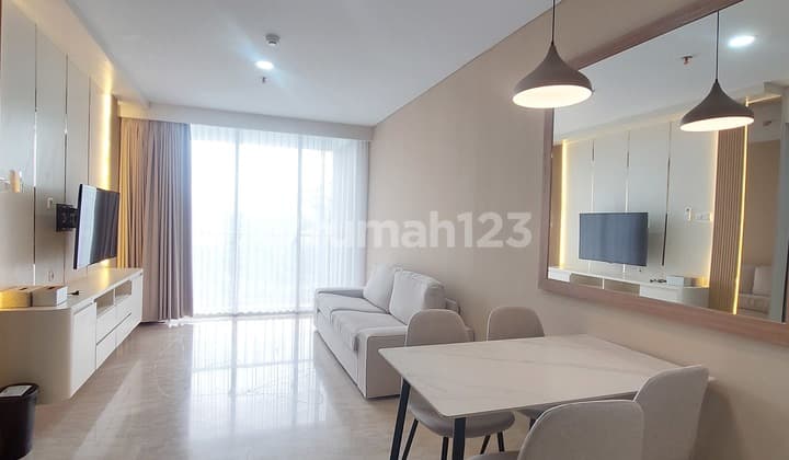 Apartment Lexington Residence, 2 Bedroom, Furnished, Pool View