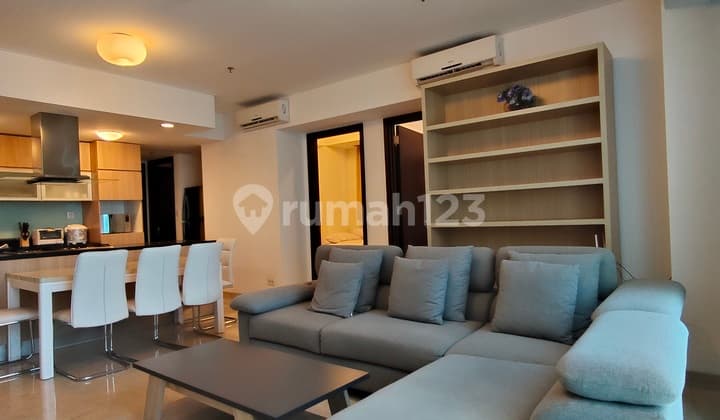 Apartment Setiabudi Skygarden 3 Bedroom Furnished, Pool View