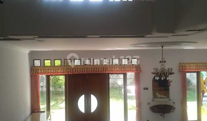 Dijual Rumah Besar Bagus Jalan Raya di Pekalongan