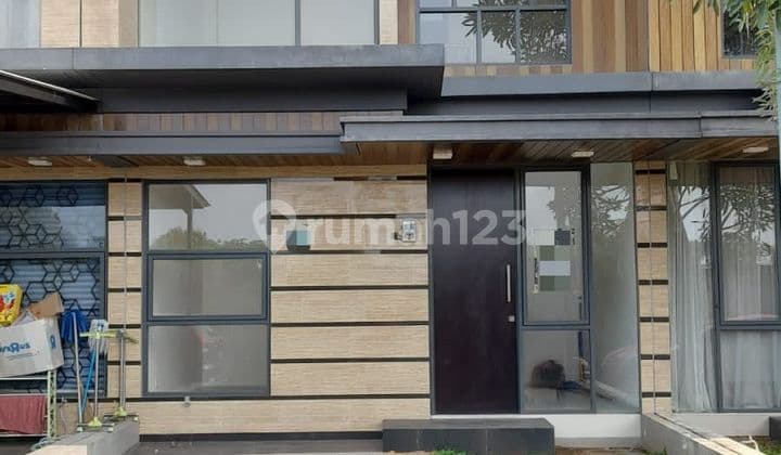 Dijual Cepat Rumah 2 lantai di Golden Stone Kelapa Dua Serpong ,Tangerang