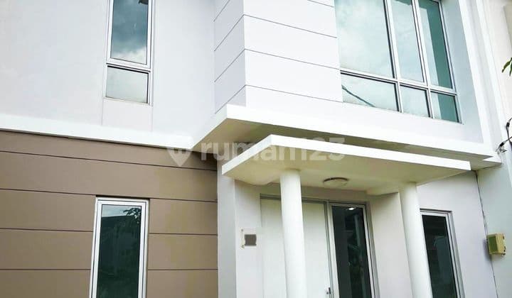 Disewakan Rumah 2 lantai baru di Amalfi Gading Serpong