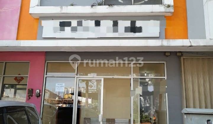 For Sale Strategic 2-Storey Glaze Shophouse in Gading Serpong