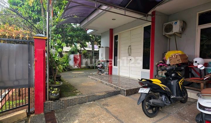 Dijual Rumah 2 Lantai di Metro Permata Karang Tengah Tangerang