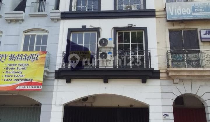 Dijual /Disewakan Ruko Palais De Europa 3,5 Lantai , Tangerang