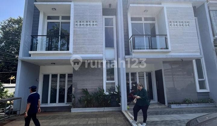 Rumah Baru di Petukangan, Jakarta Selatan, Komplek Deplu, Bagus