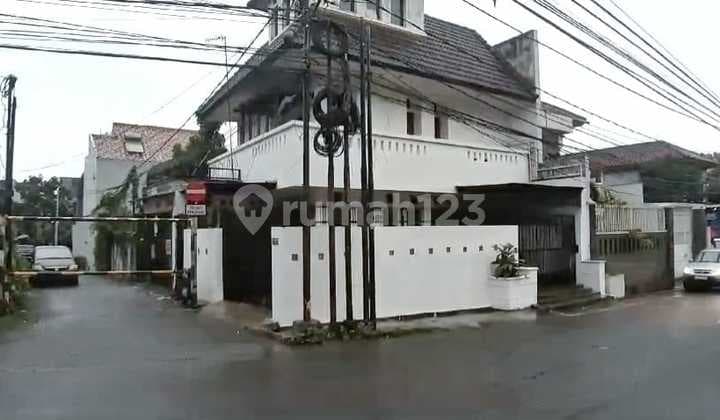 Rumah di Cilandak, Jakarta Selatan, Bagus, Dekat MRT, Rp 3,5 M