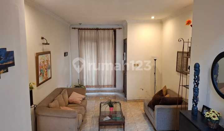 Dijual Cepat Rumah di Ciputat Timur, Tangerang Selatan. 5 M