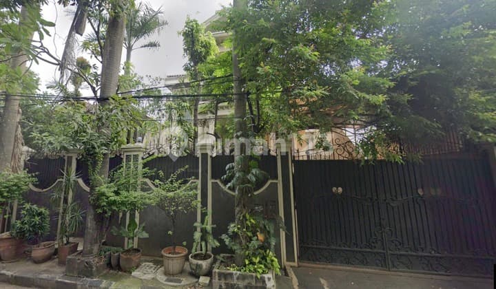 Rumah Mewah di Lebak Bulus, Jl Raya Adiyaksa, Jakarta Selatan
