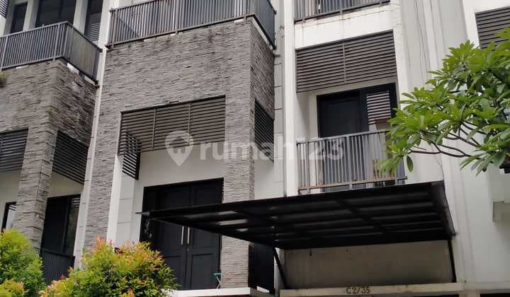 Rumah di Lebak Bulus, Bonavista, Full Furnished, Jakarta Selatan