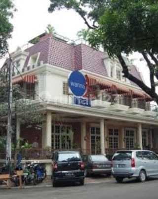 House for sale in Kebayoran Baru, Wanna Cafe & Resto, South Jakarta, Good